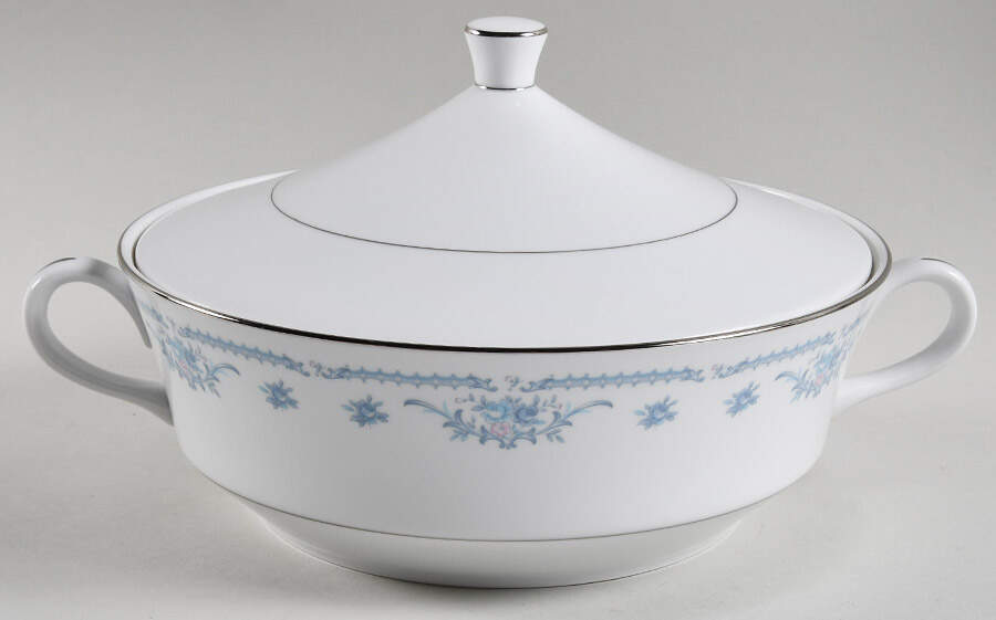 Winsford Round Covered Vegetable by Sango-1