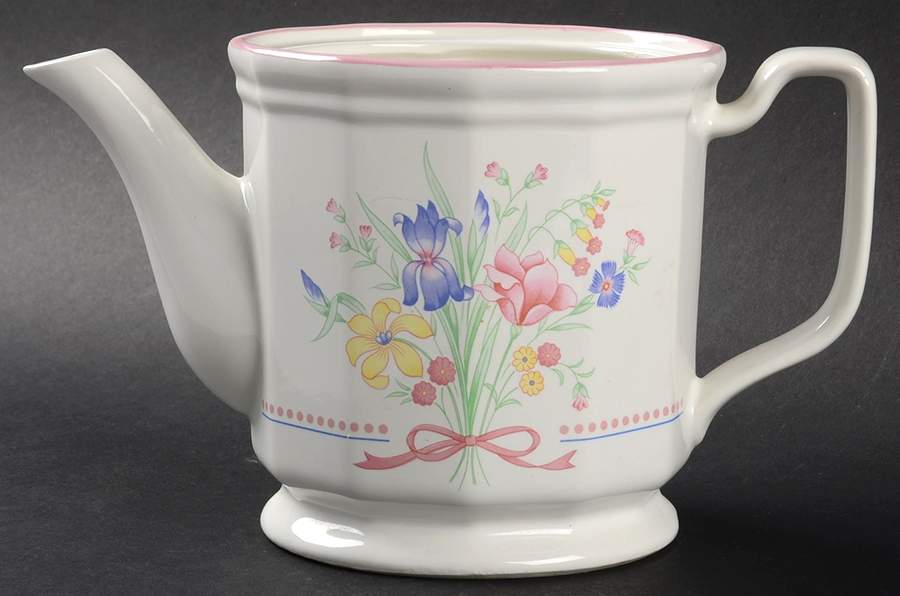 Victorian Flowers Teapot No Lid by Sarma Studios-1