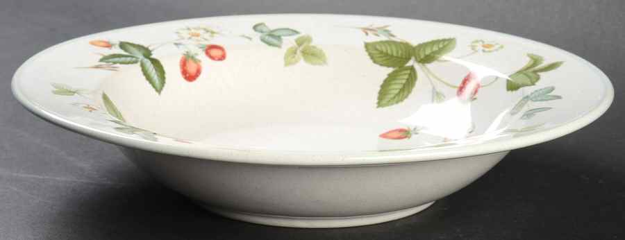 Berry Patch Rim Soup Bowl by Savoir Vivre-1