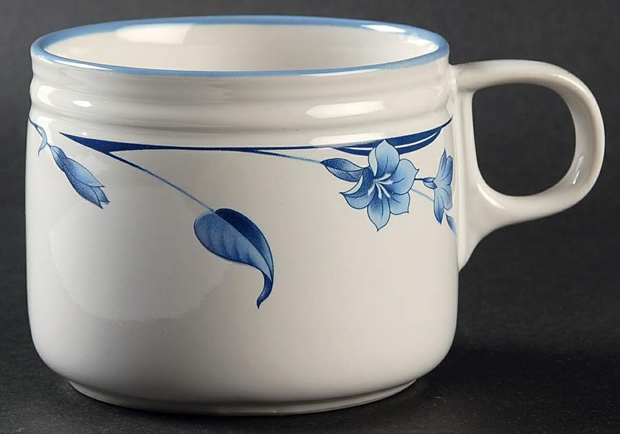 Chardin Flat Cup by Savoir Vivre-1