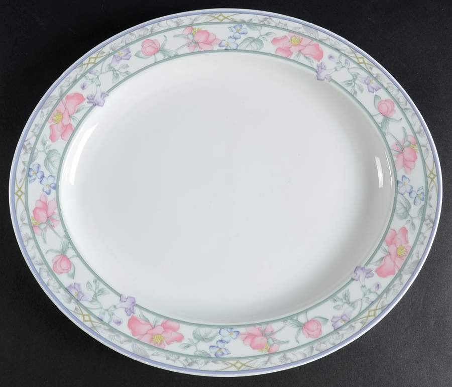 Fresh Bouquet 13" Oval Serving Platter by Savoir Vivre-1