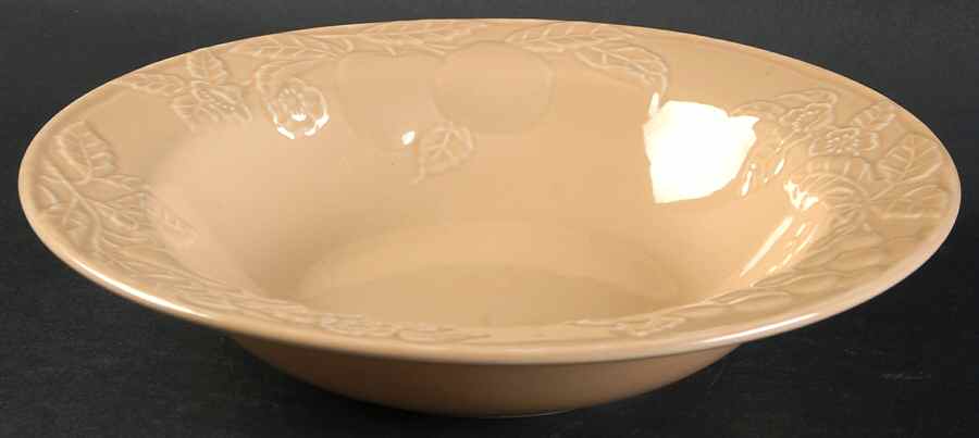 Fruit Promenade Peach Rim Soup Bowl by Savoir Vivre-1