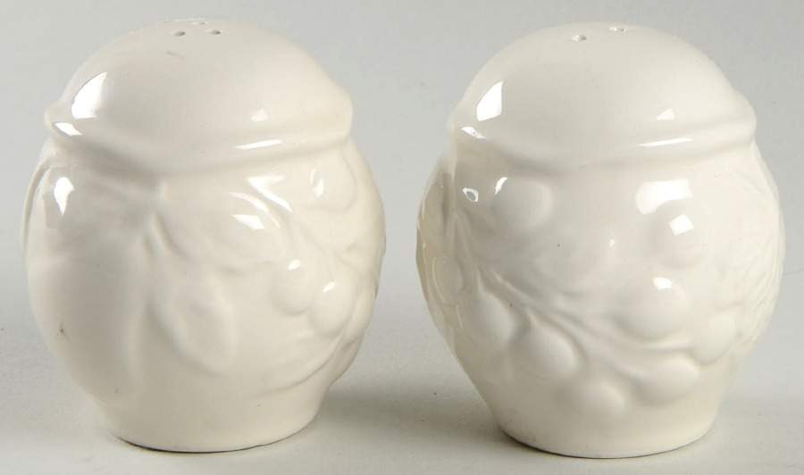 Fruit Promenade White Salt & Pepper Set by Savoir Vivre-1