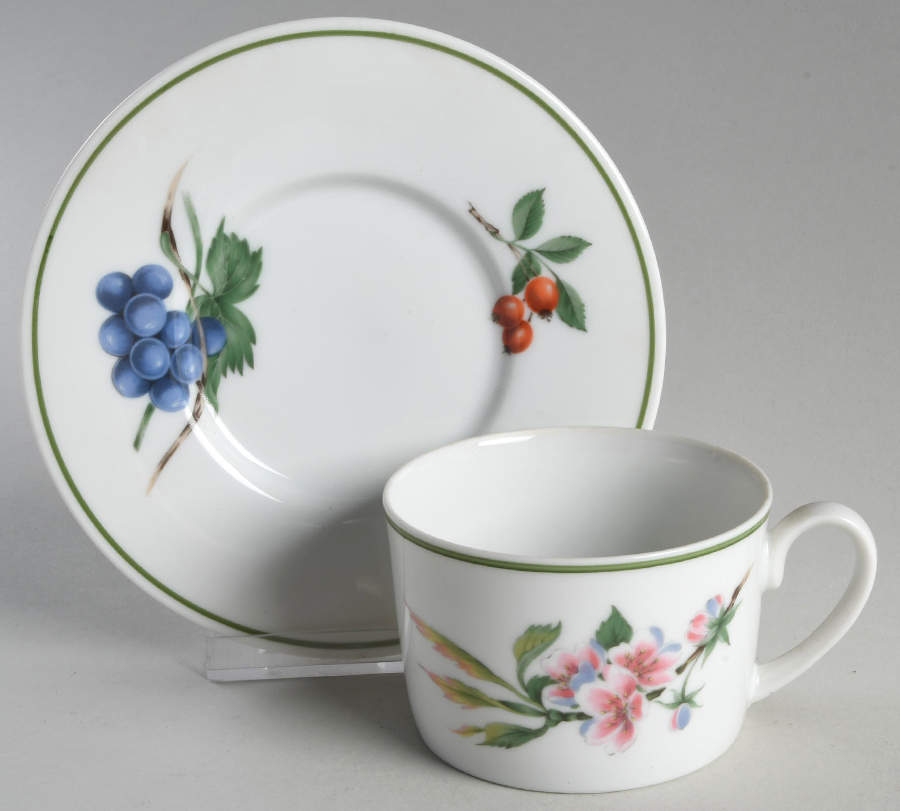 Harvest Delight Flat Cup & Saucer Set by Savoir Vivre-1