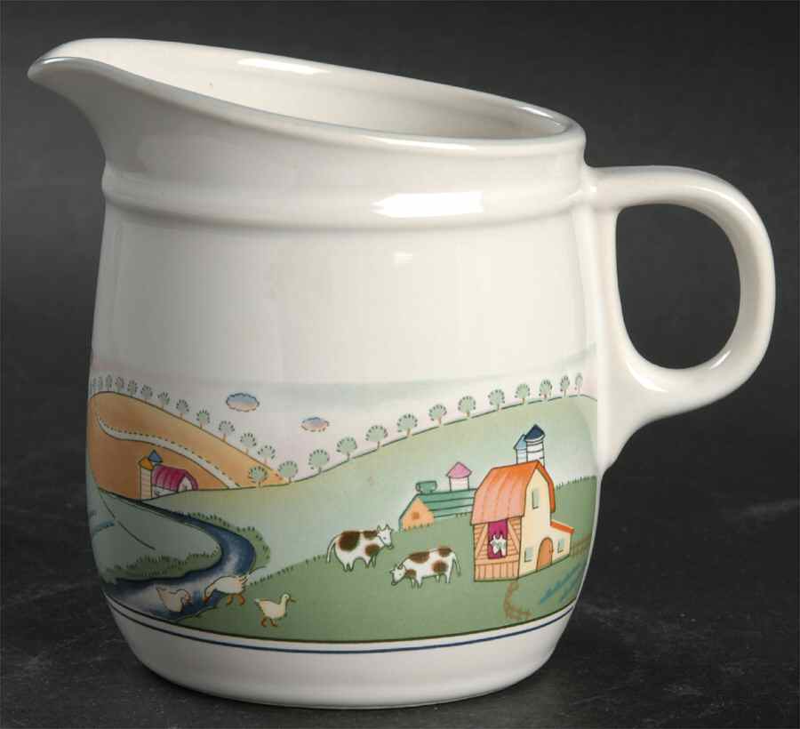 Hillsdale Creamer by Savoir Vivre-1