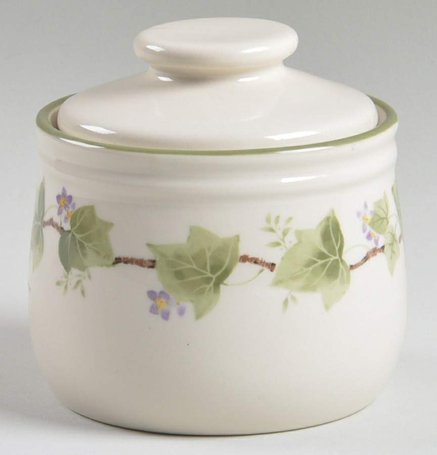 Ivy Vine Sugar Bowl & Lid by Savoir Vivre-1