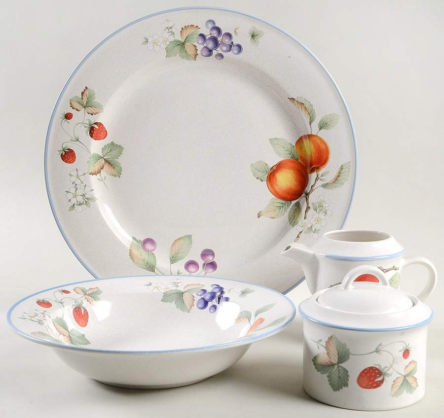 Luscious 5 Piece Hostess Set by Savoir Vivre-1