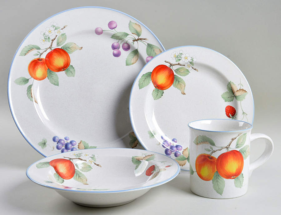 Luscious 4 Piece Place Setting by Savoir Vivre-1
