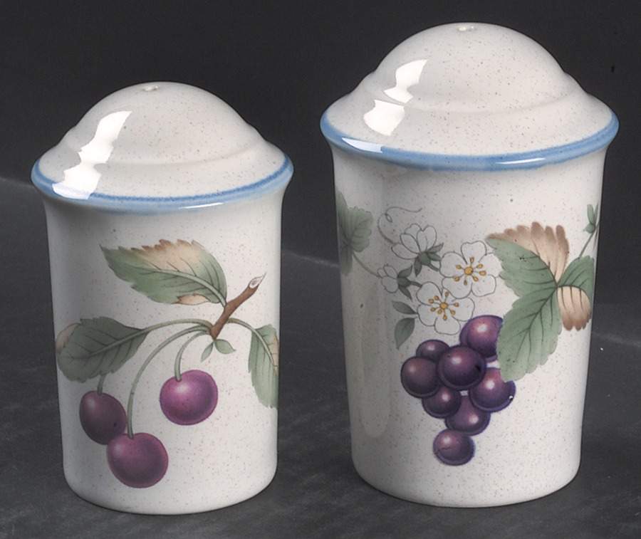 Luscious Salt & Pepper Set by Savoir Vivre-1