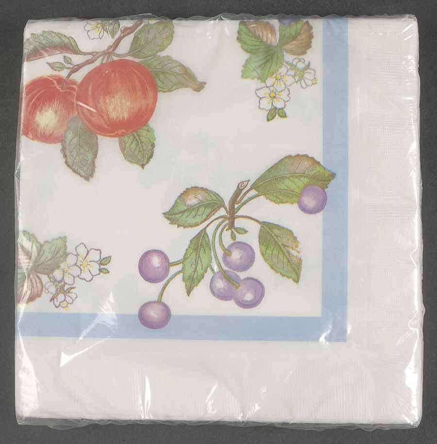 Luscious Package of Paper Dinner Napkins by Savoir Vivre-1