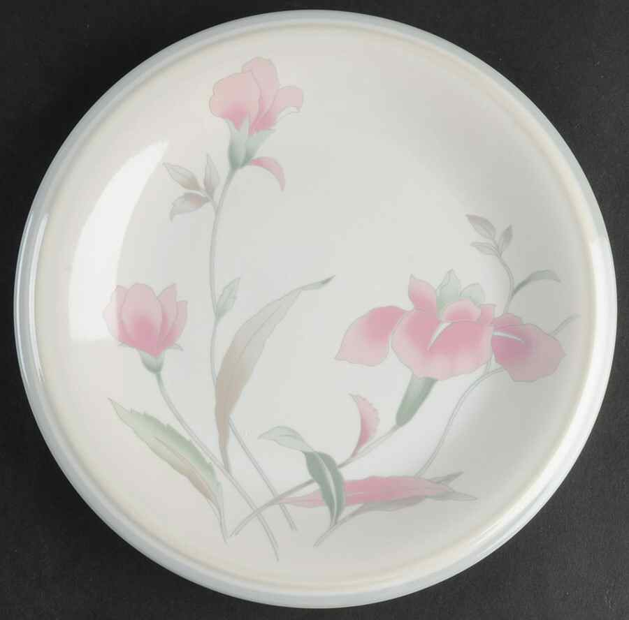 May Flowers Salad Plate by Savoir Vivre-1
