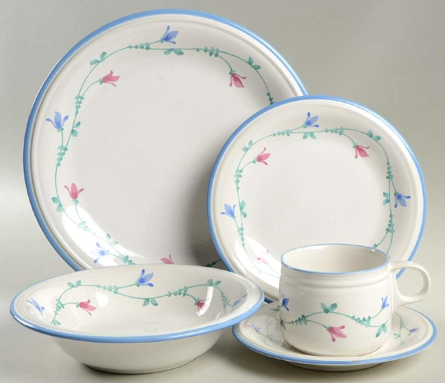 Portofino Blue 40 Piece Estate Set by Savoir Vivre-1