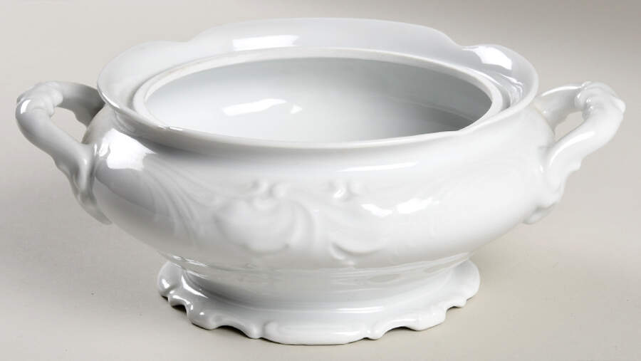 Salzburg Round Vegetable No Lid by Savoir Vivre-1
