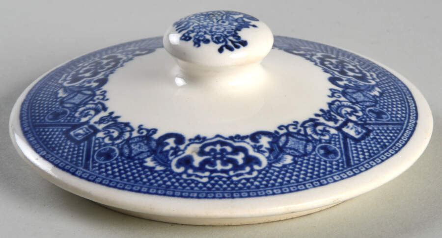 Blue Willow Lid for Sugar Bowl by SCIO-1