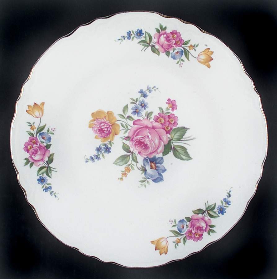Hazel Dinner Plate by SCIO-1