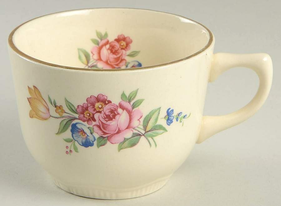 Hazel Flat Cup by SCIO-1