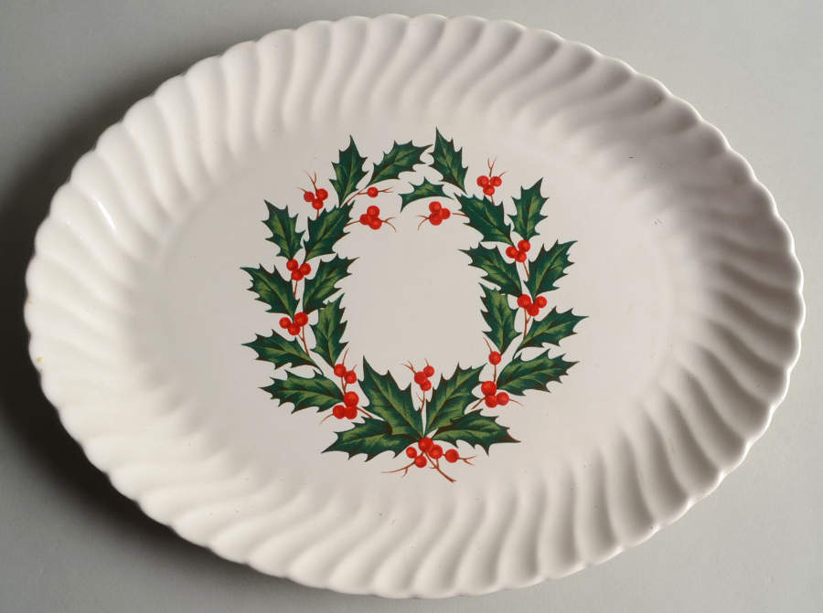 Holly 13" Oval Serving Platter by SCIO-1