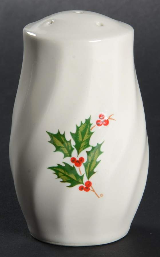 Holly Pepper Shaker by SCIO-1