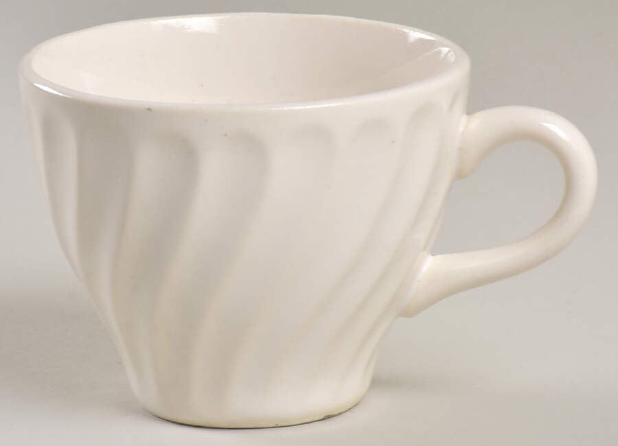 White Swirl Flat Cup by SCIO-1
