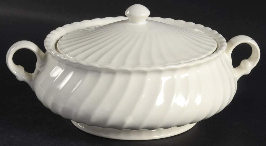 White Swirl Round Covered Vegetable by SCIO-1