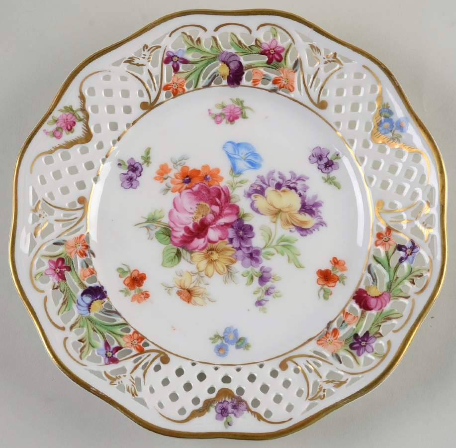 Dresden Line-Bouquet (Pierced) Dessert/Pie Plate by Schumann - Bavaria-1