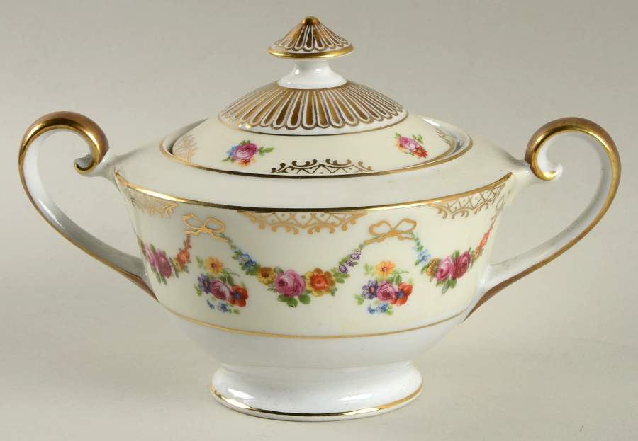 Bridal Chain Sugar Bowl & Lid by Schumann - Bavaria-1