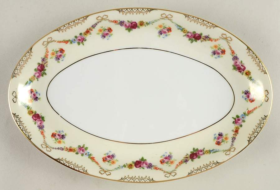 Bridal Chain 12" Oval Serving Platter by Schumann - Bavaria-1