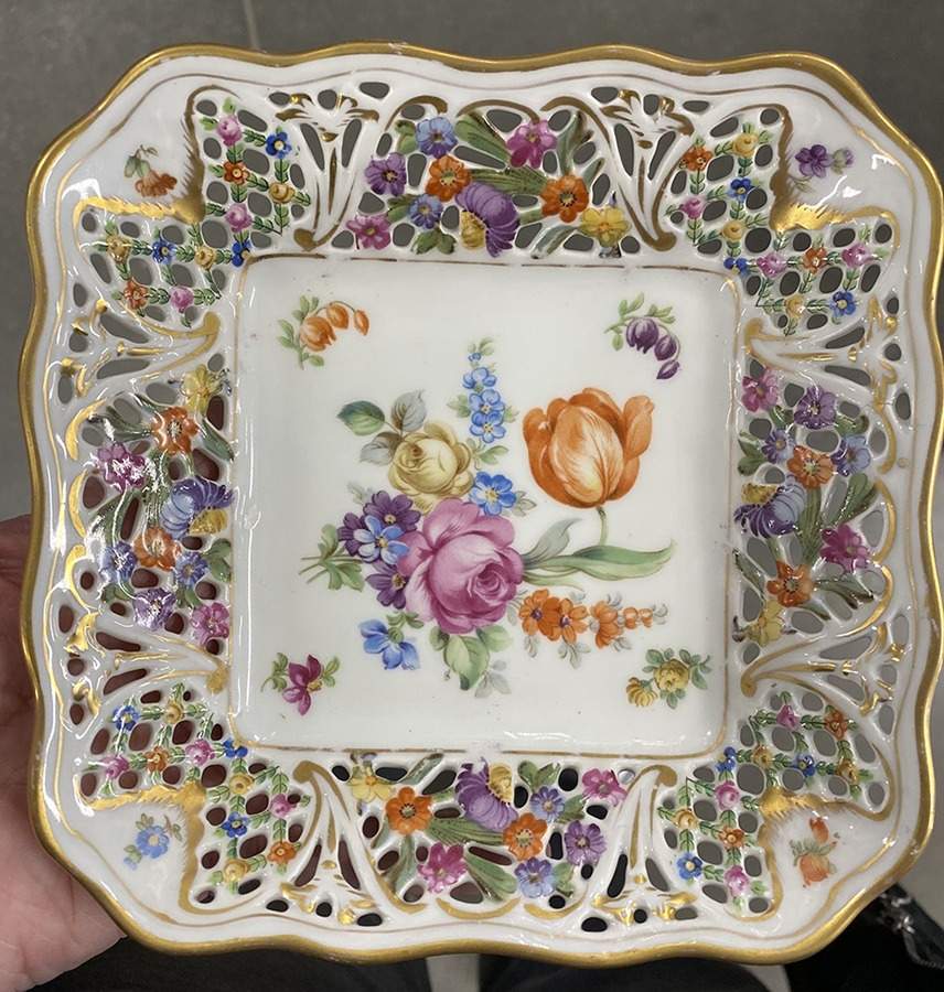 Chateau Dresden-Royal Dresner Art 6" Large Square Bon Bon by Schumann - Bavaria-1