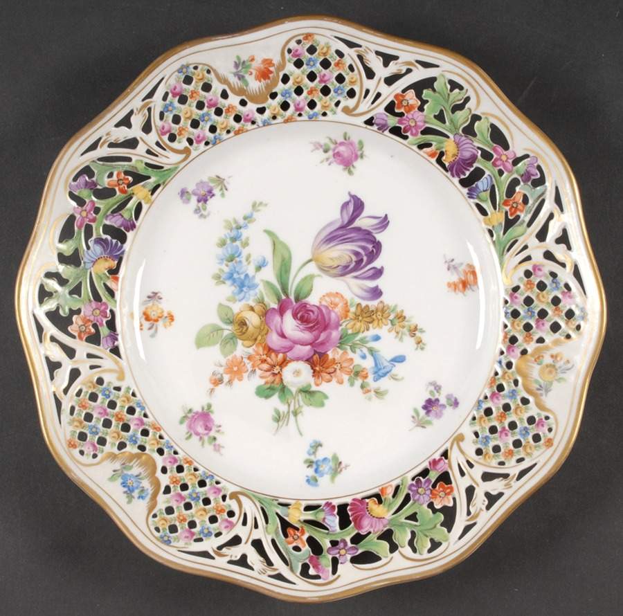 Chateau Dresden-Royal Dresner Art Dinner Plate by Schumann - Bavaria-1