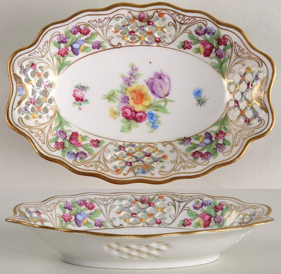 Chateau Dresden-Royal Dresner Art 6" Oval Nut Dish by Schumann - Bavaria-1