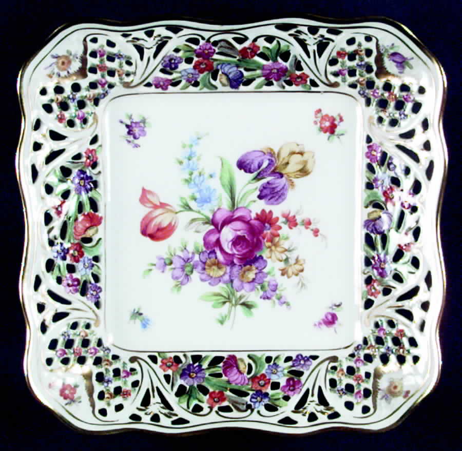 Chateau Dresden-Royal Dresner Art 7" Large Square Bon Bon by Schumann - Bavaria-1