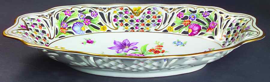 Chateau Dresden-Royal Dresner Art 12" Pierced Oval Bowl by Schumann - Bavaria-1