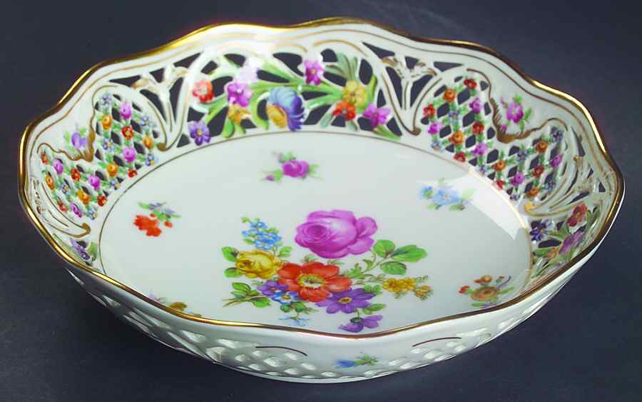 Chateau Dresden-Royal Dresner Art 7'' Pierced Round Bowl by Schumann - Bavaria-1