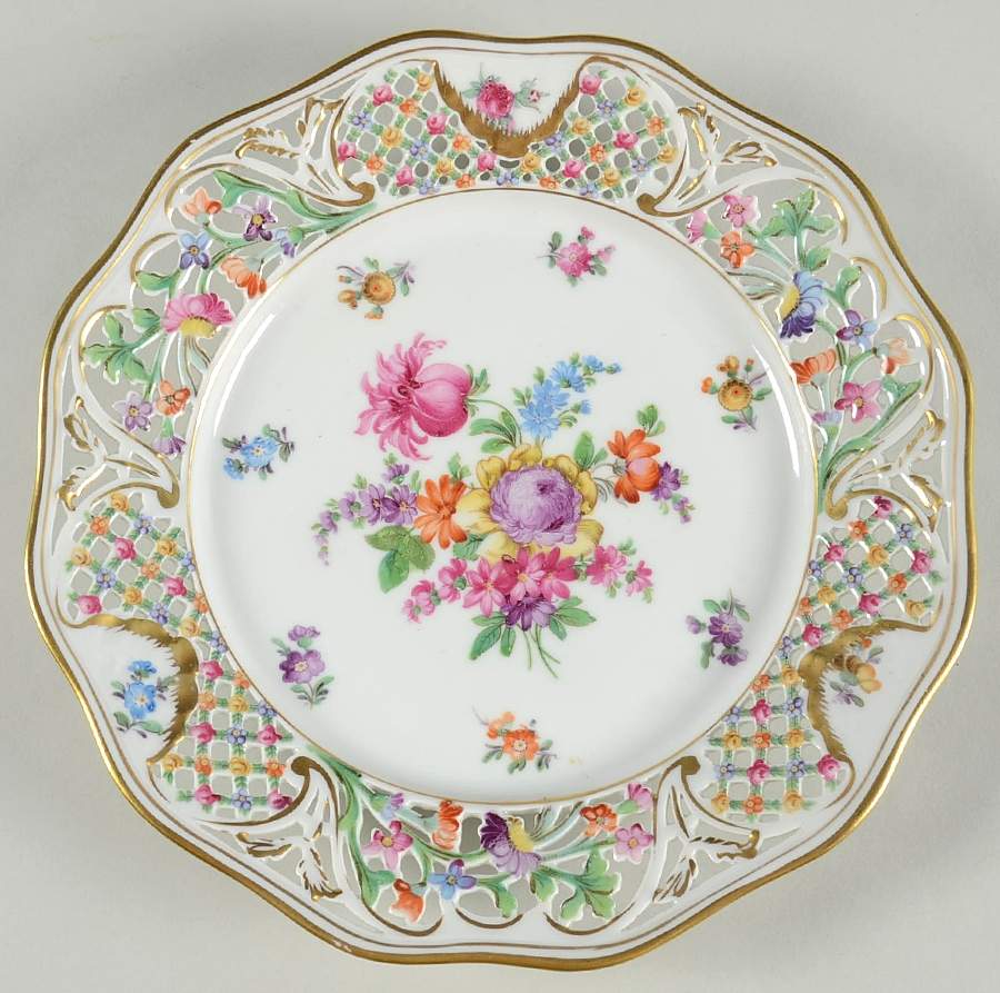Chateau Dresden-Royal Dresner Art Luncheon Plate by Schumann - Bavaria-1