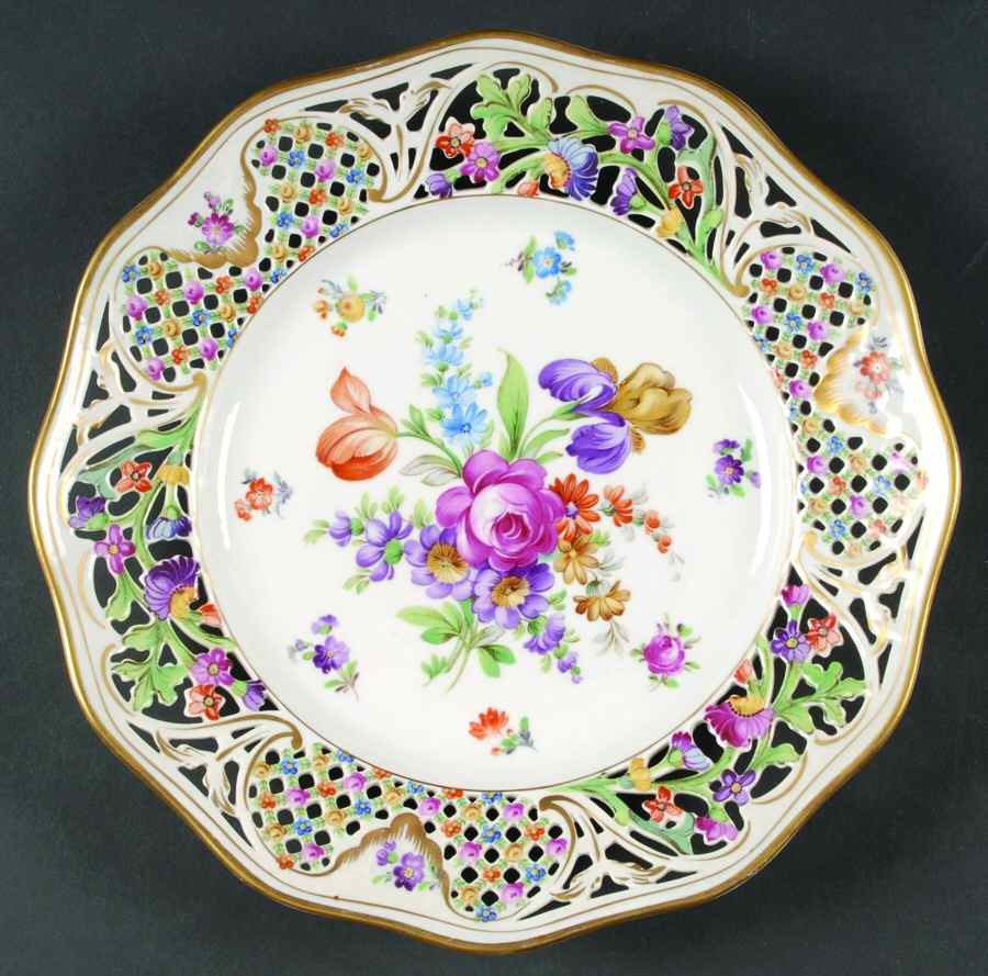 Chateau Dresden-Royal Dresner Art Dinner Plate by Schumann - Bavaria-1