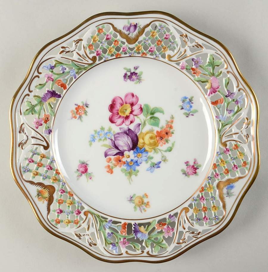 Chateau Dresden-Royal Dresner Art Salad Plate by Schumann - Bavaria-1