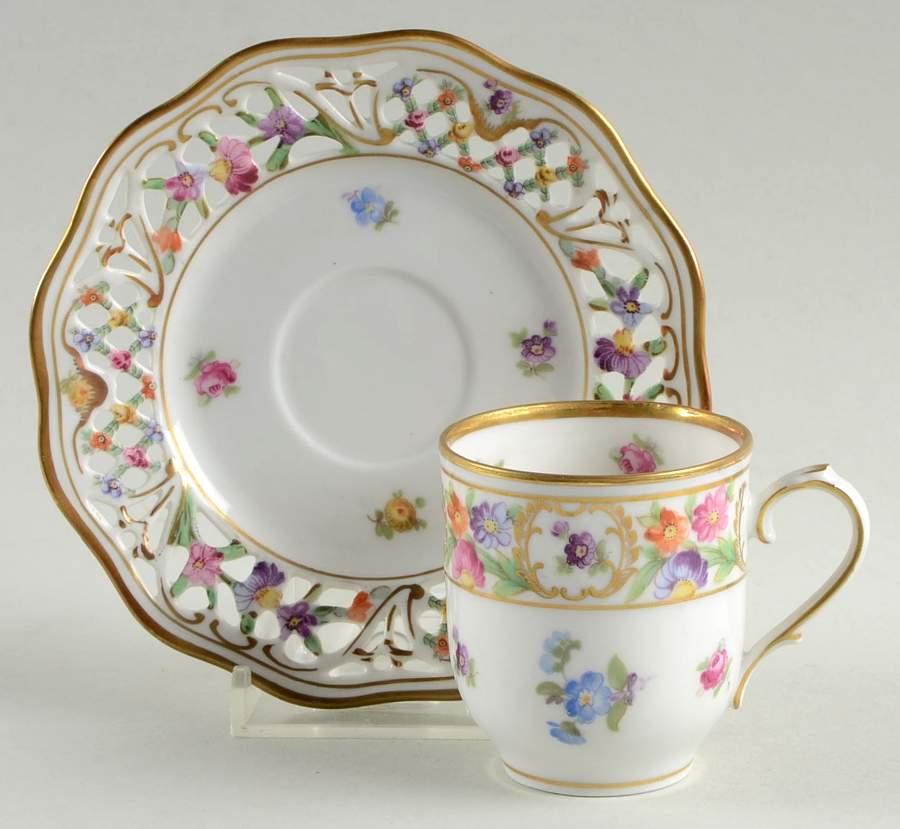 Chateau Dresden-Royal Dresner Art Flat Demitasse Cup & Saucer Set by Schumann - Bavaria-1