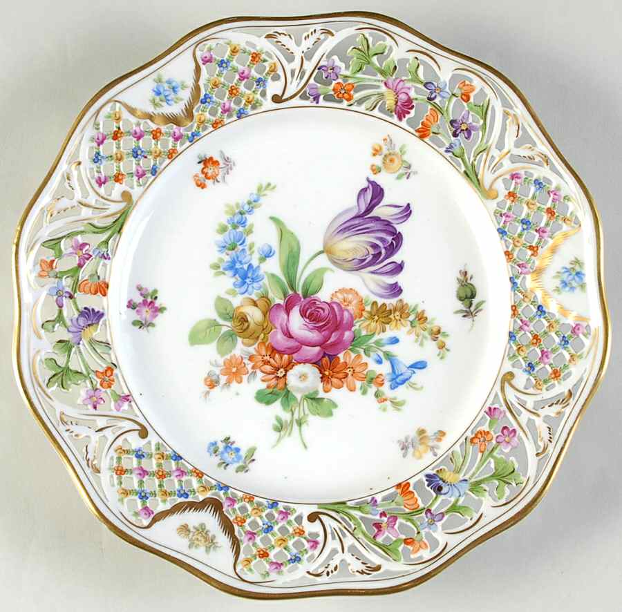 Chateau Dresden-Royal Dresner Art Luncheon Plate by Schumann - Bavaria-1