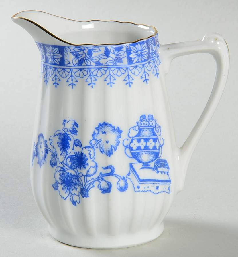 China Blau Creamer by Schumann - Bavaria-1