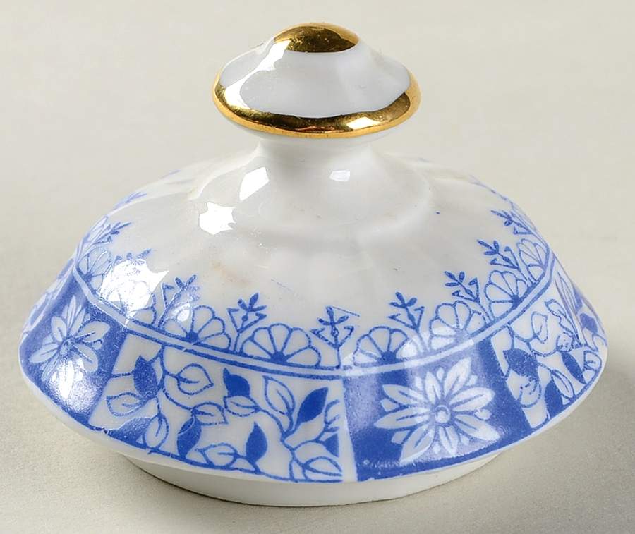 China Blau Lid for Mini Sugar Bowl by Schumann - Bavaria-1