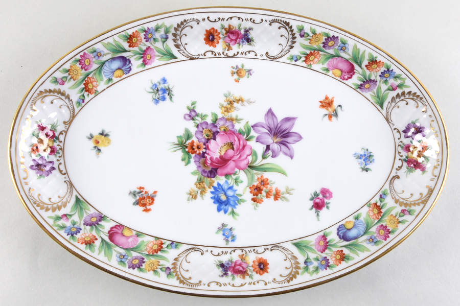 Dresdener Dresdner Art (Smooth) 14" Oval Serving Platter by Schumann - Bavaria-1