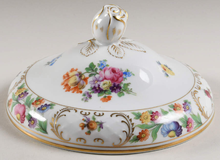 Dresdner Art (Smooth) Lid for Round Vegetable by Schumann - Bavaria-1