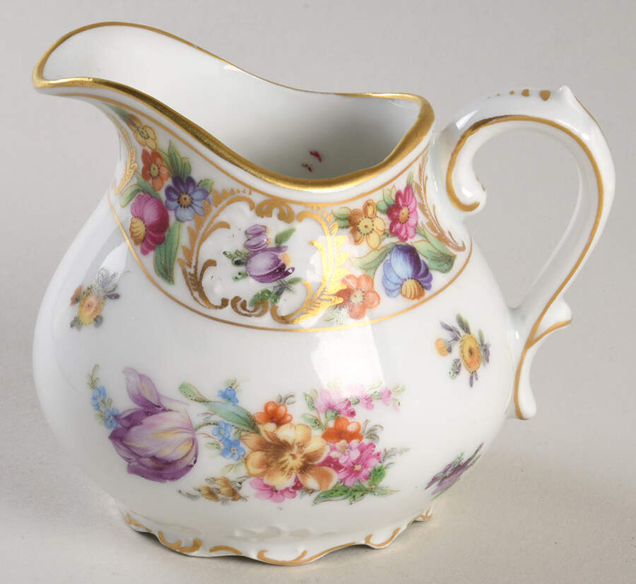Dresdner Art (Smooth) Mini Creamer by Schumann - Bavaria-1