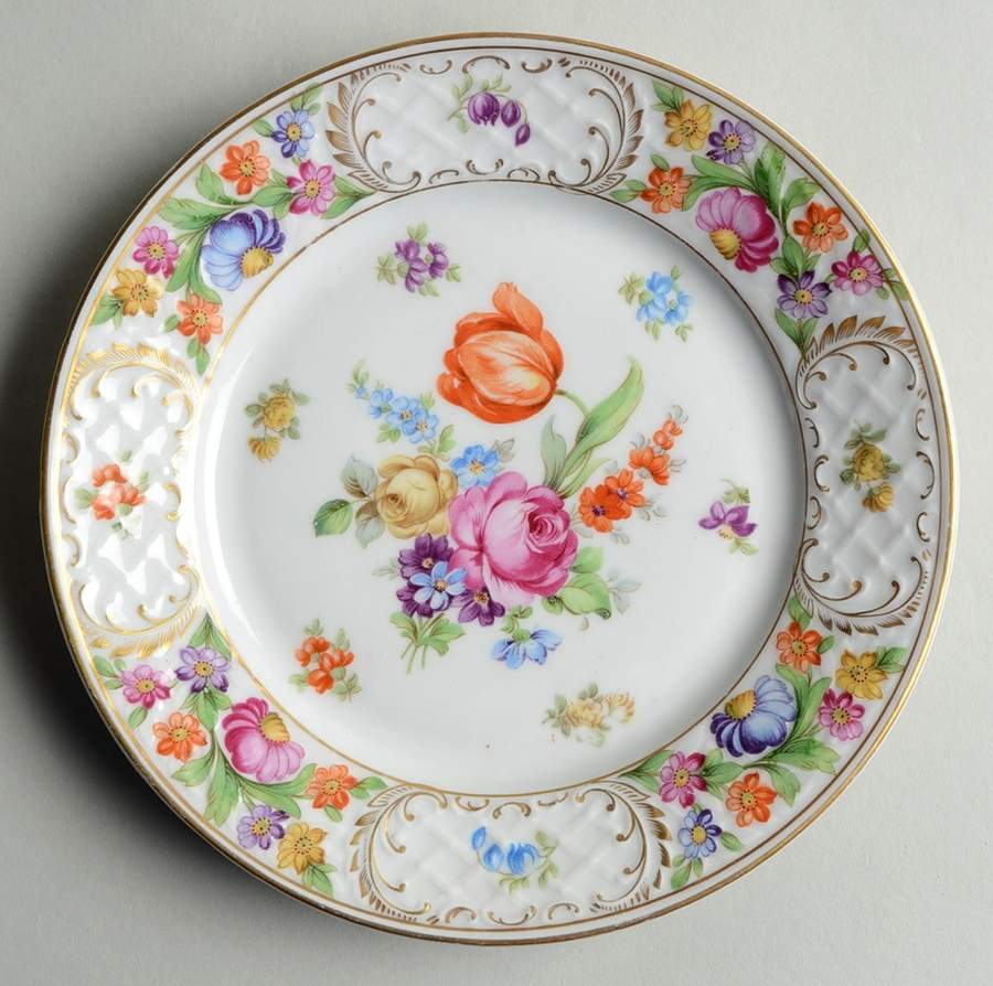 Dresdner Art (Smooth) Dessert/Pie Plate by Schumann - Bavaria-1