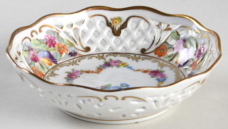 Dresden Garland Pierced Nut Dish by Schumann - Bavaria-1