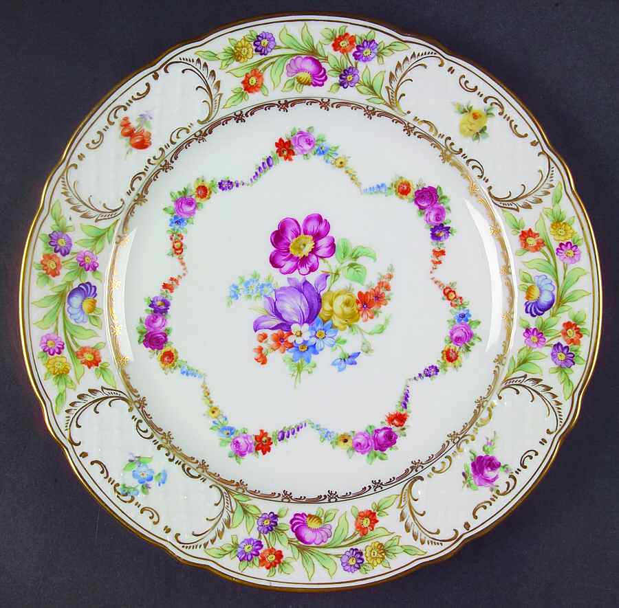 Dresden Garland Dinner Plate by Schumann - Bavaria-1