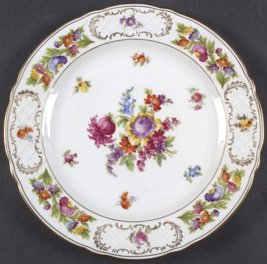 Empress Dresden Flowers Dinner Plate by Schumann - Bavaria-1
