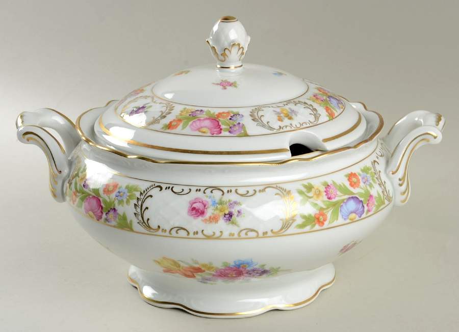 Empress Dresden Flowers Tureen & Lid by Schumann - Bavaria-1