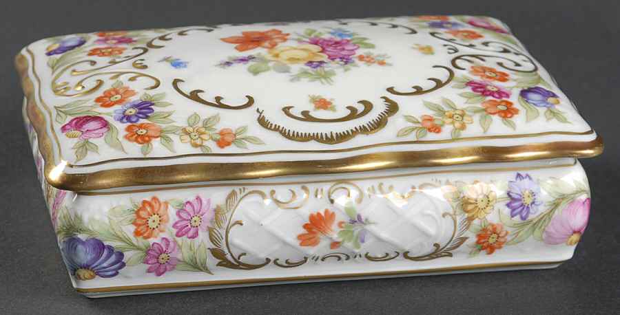 Empress Dresden Flowers Cigarette Box & Lid by Schumann - Bavaria-1