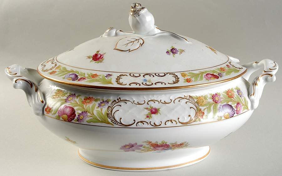 Empress Dresden Flowers Oval Tureen & Lid by Schumann - Bavaria-1